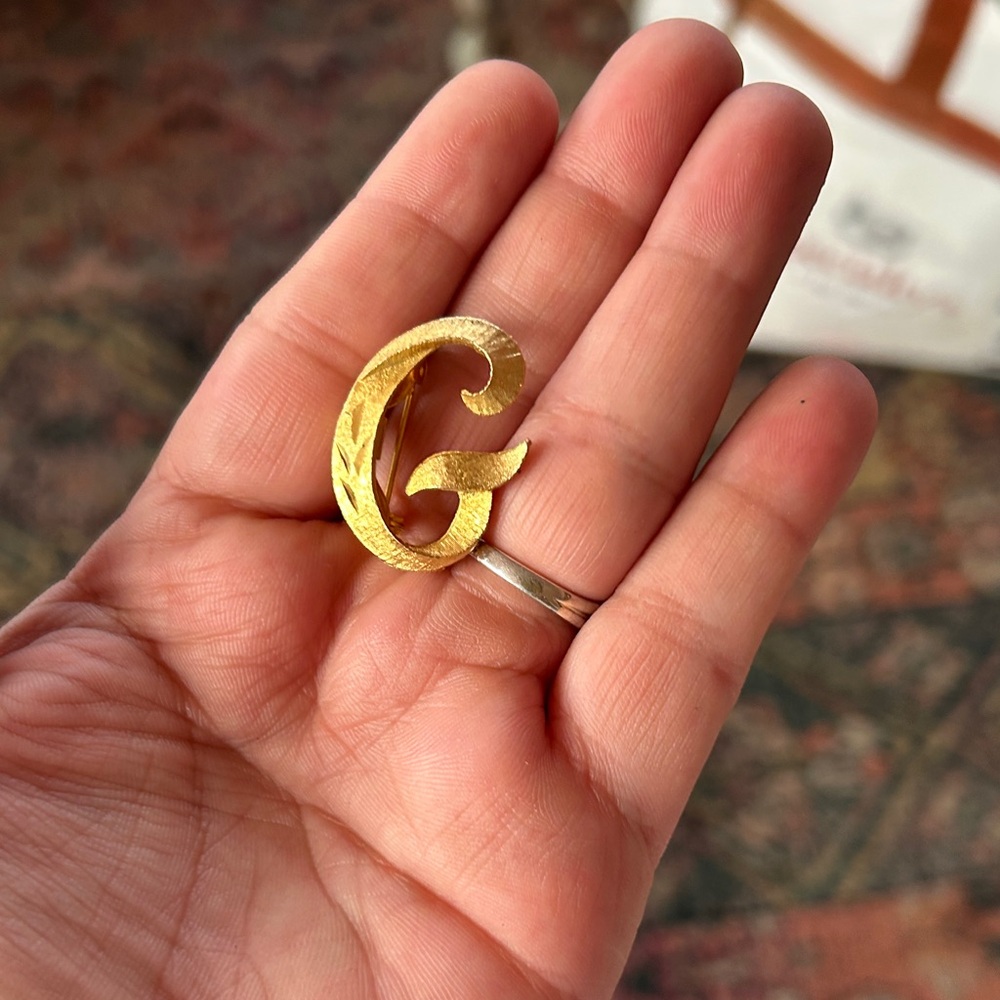 Gold Initial G Brooch